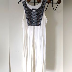 Summer maternity dress size small